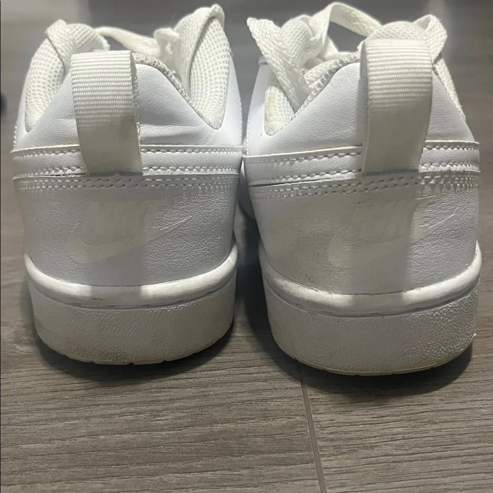 White Nike Sneakers - Picture 3 of 6